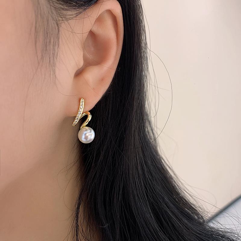 Pendientes "BrisaDorada" - Oro 18k y Perla