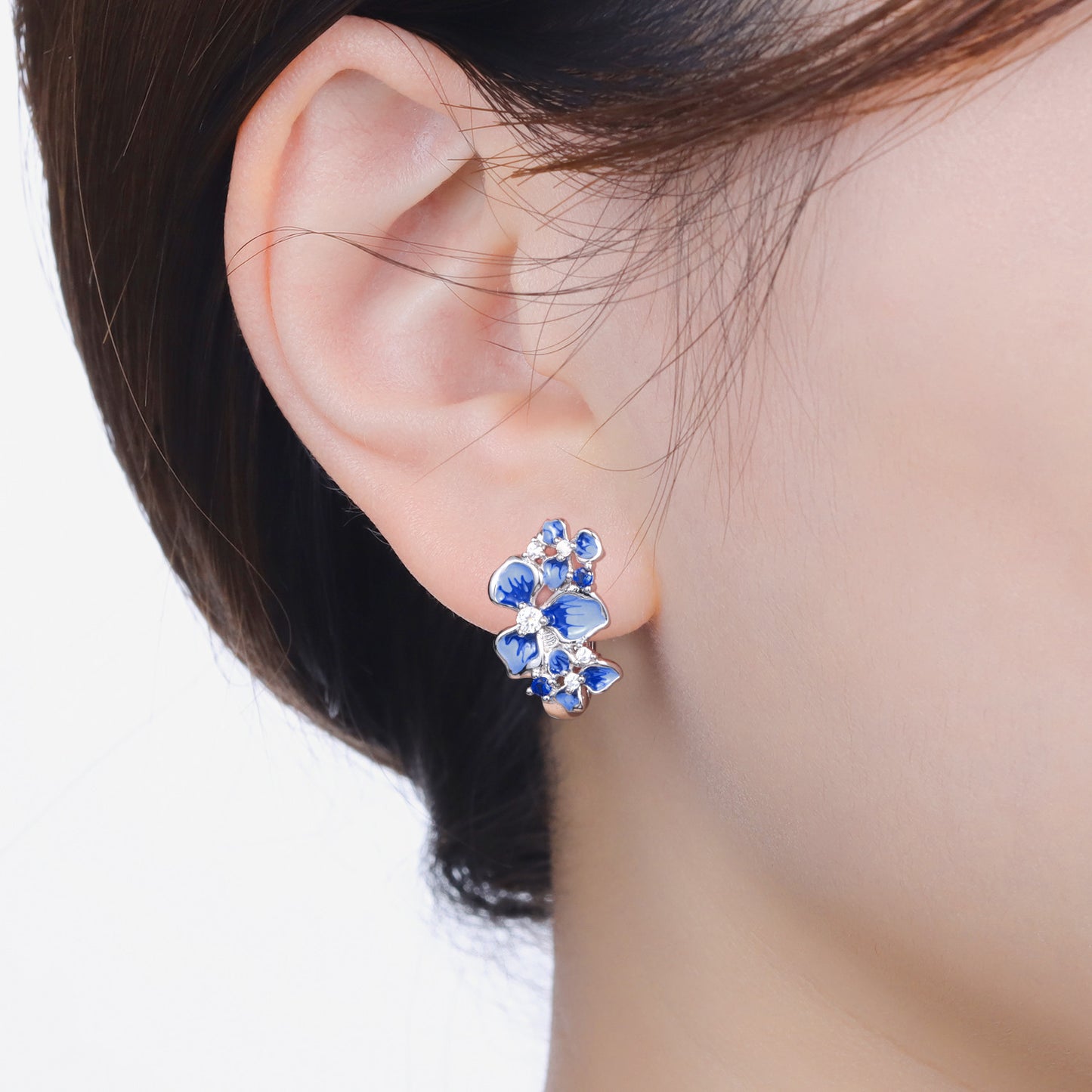 Pendientes “Flor de Zafiro” – Plata de Ley 925