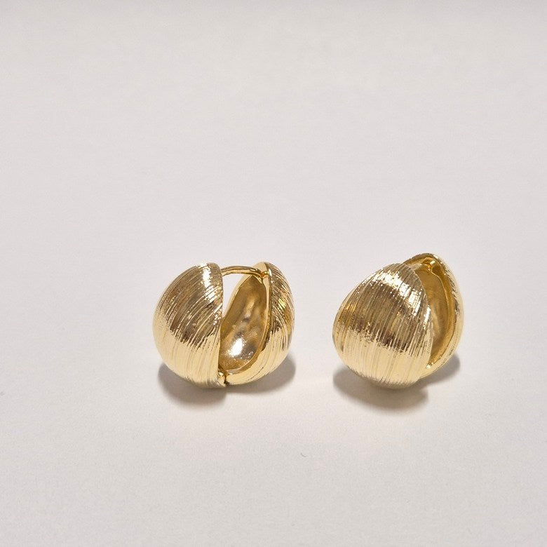 Pendientes "Duna Dorada" – Baño de Oro 18K
